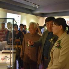 墨韵金砂 紫砂文人壶艺术的南北对话